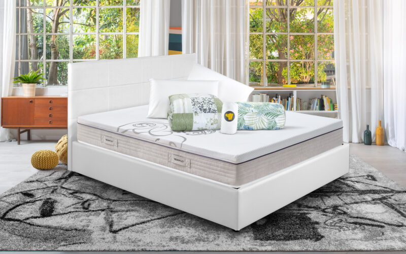 Eminflex Materassi Diamond matrimoniale in offerta con letto contenitore Anna bianco chiuso e kit notte