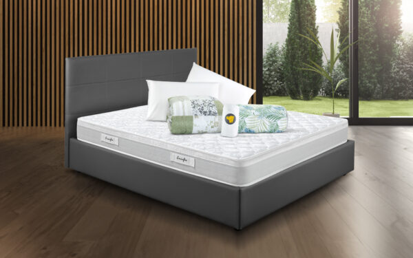 Eminflex Materassi Giulietta matrimoniale offerta con letto contenitore Anna grigio chiuso e kit notte