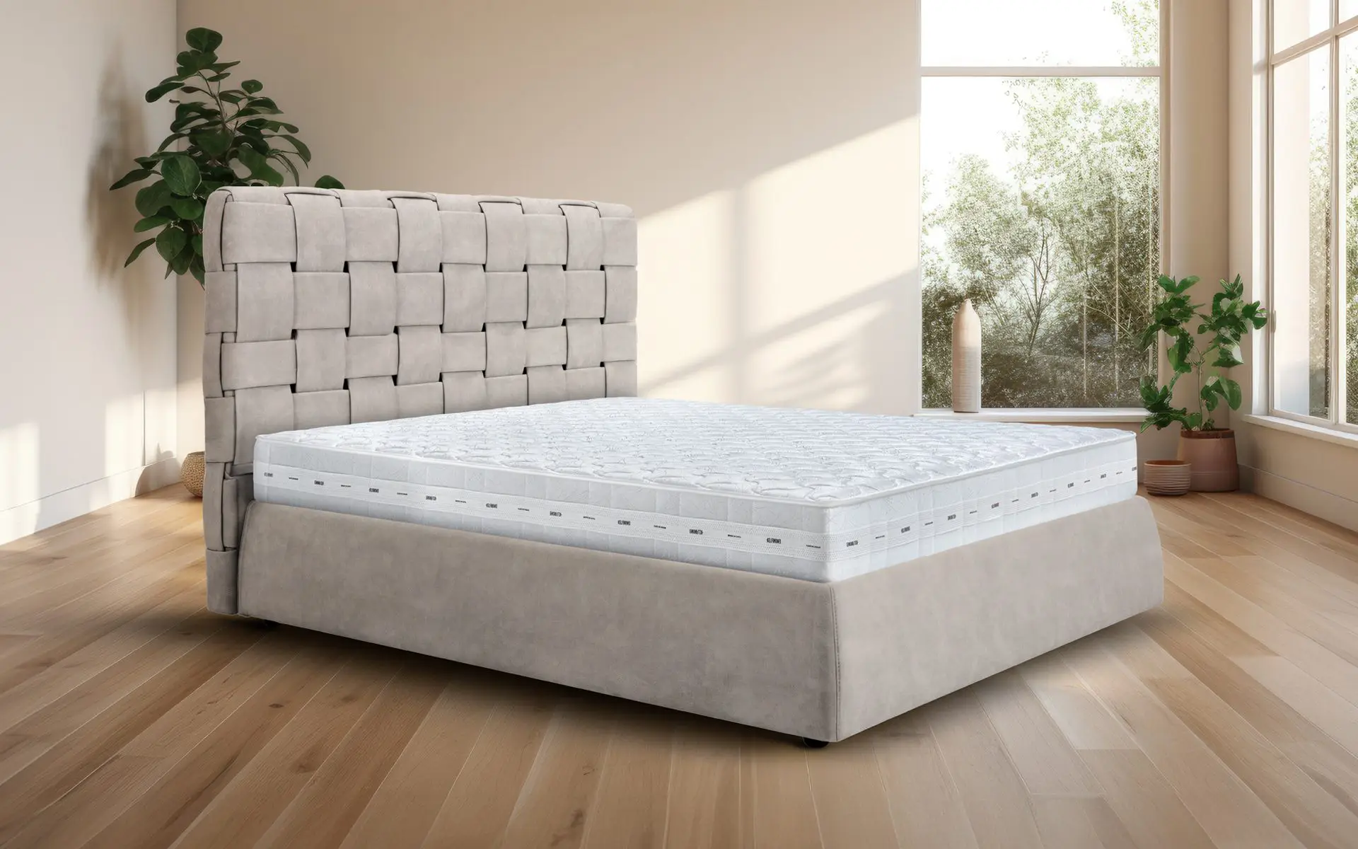 Materasso matrimoniale Essenza ambientato con letto Claudia